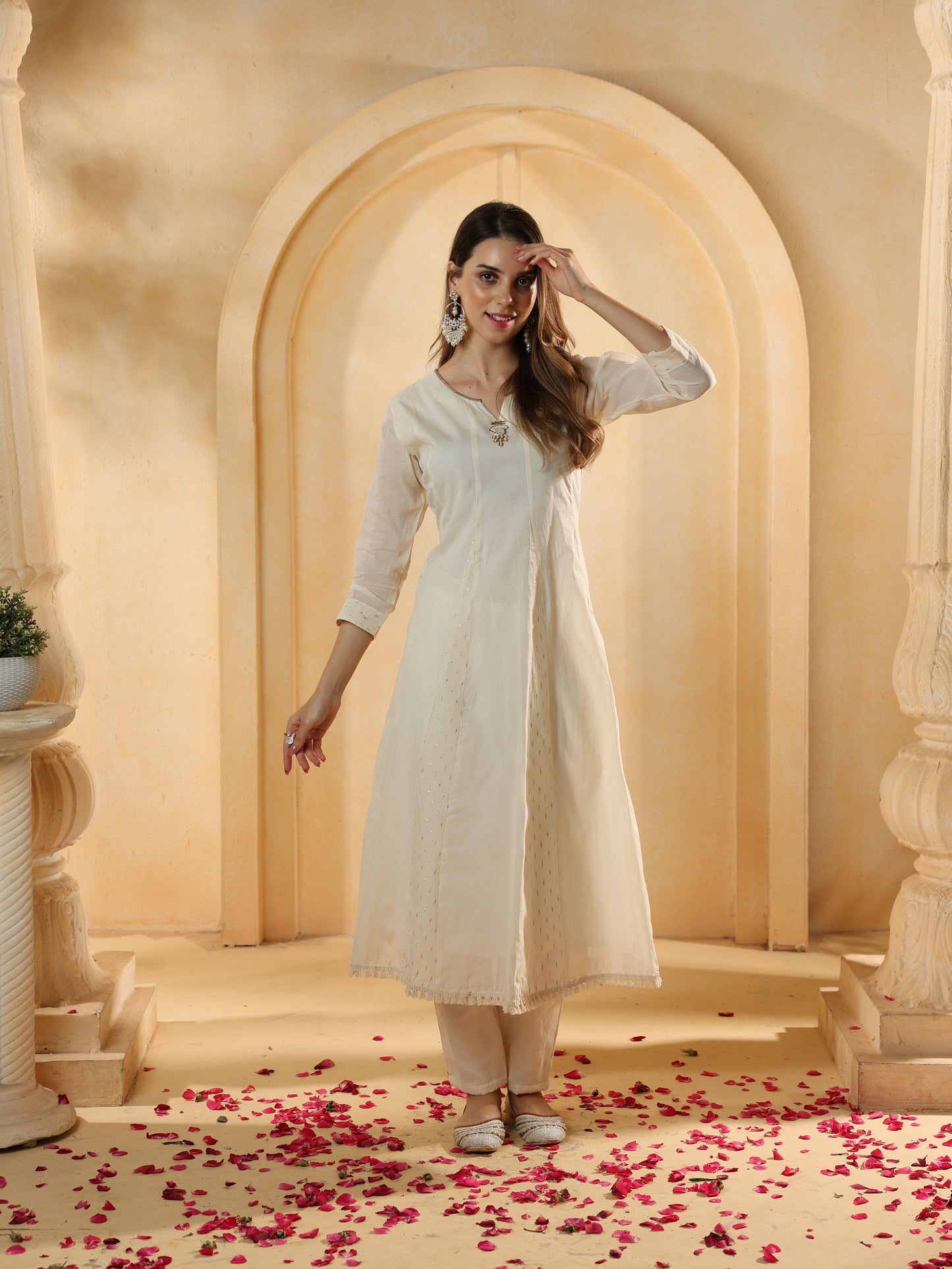 Breathable & Elegant 1 Piece Kurti – Ideal for Any Season