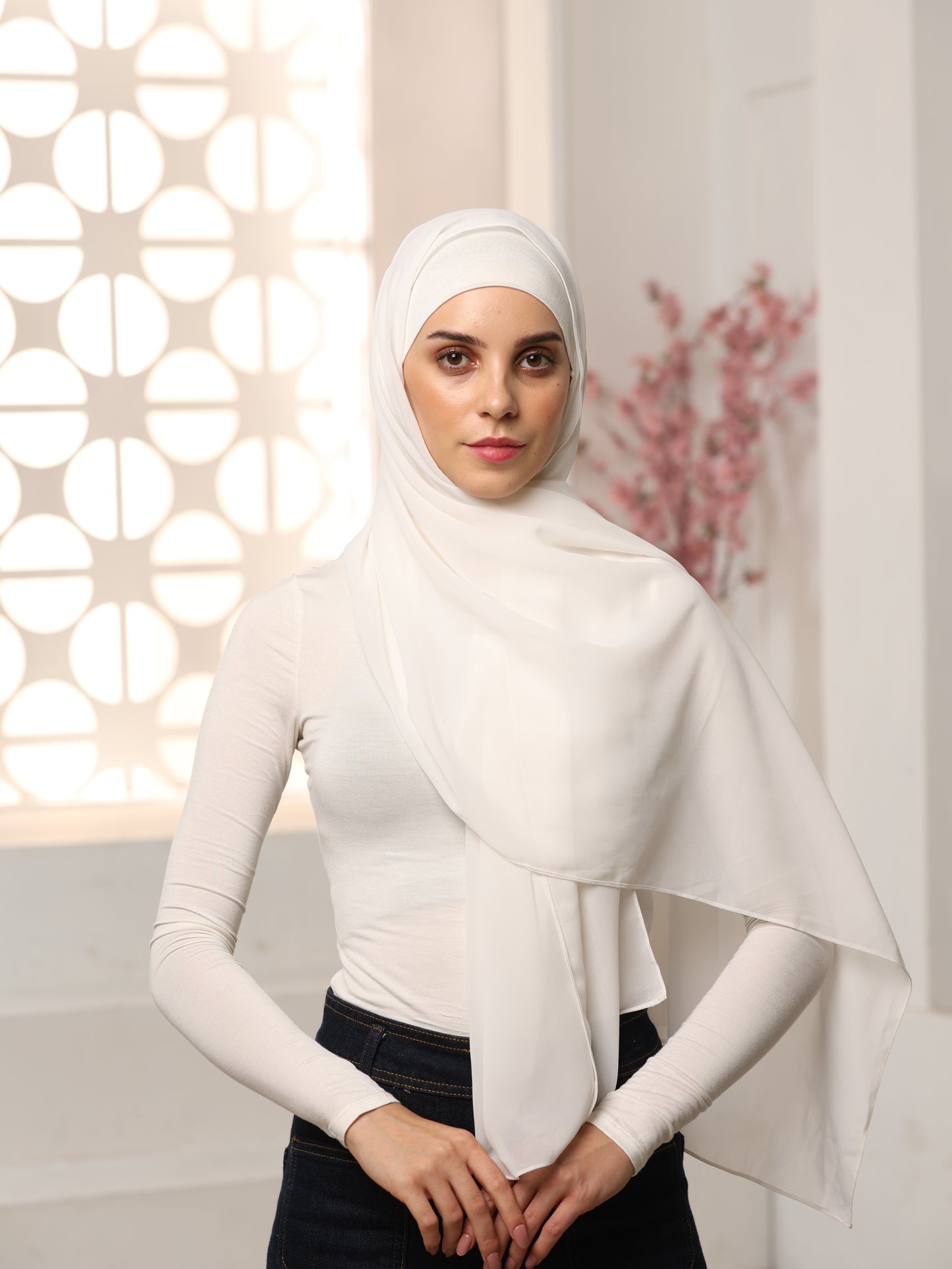 Stylish & Comfortable Georgette Hijab – Smooth Texture & Neat Stitches