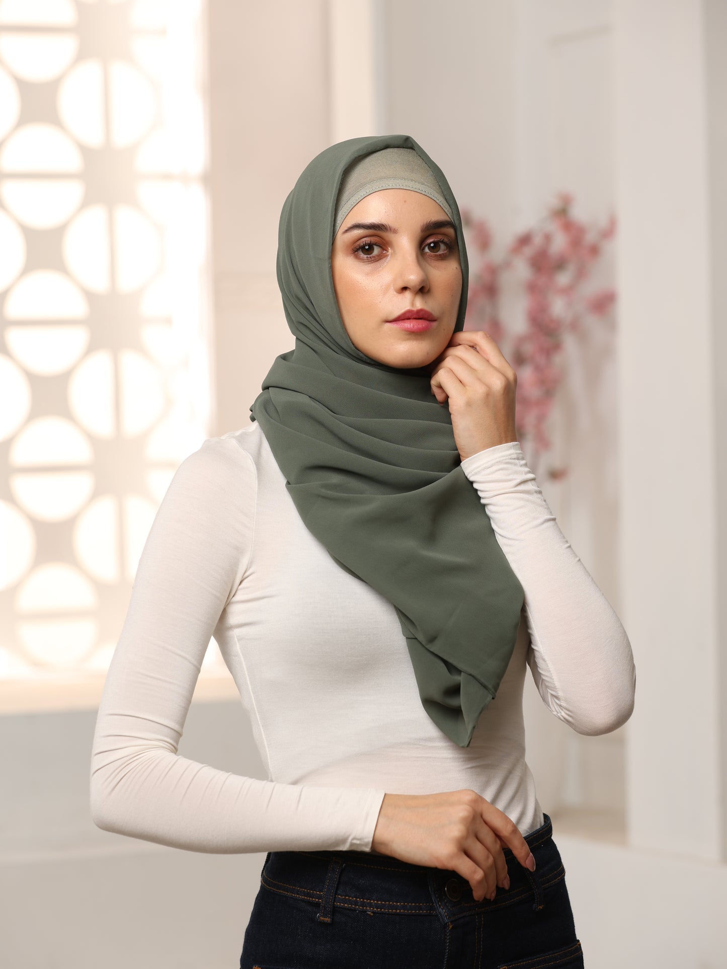 Soft & Lightweight Georgette Hijab – Daily Wear & Special Occasions