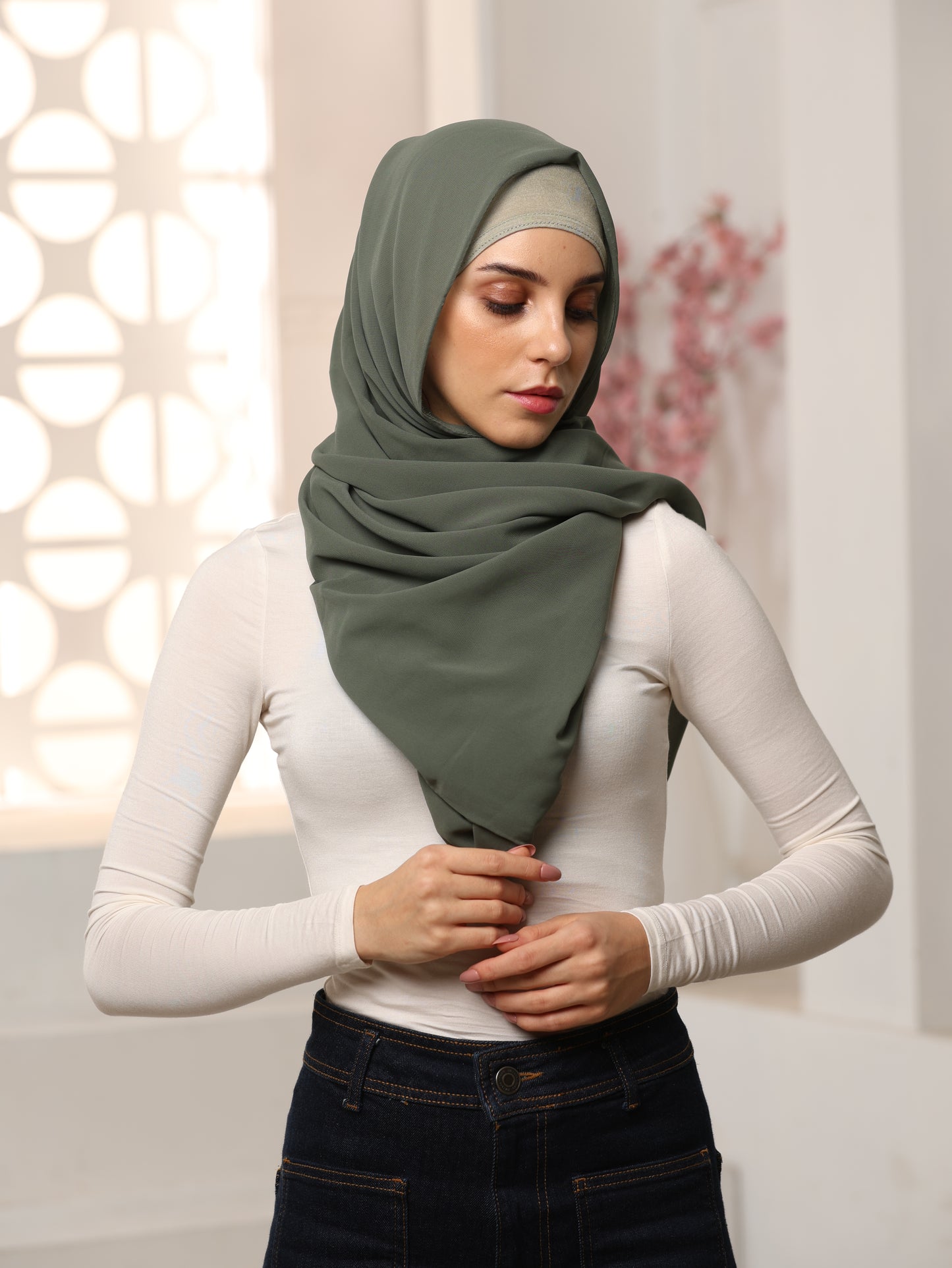 Soft & Lightweight Georgette Hijab – Daily Wear & Special Occasions