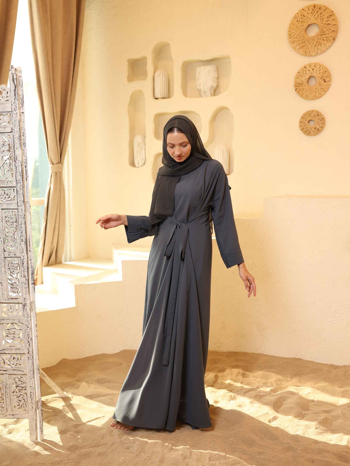 Serene Knot Abaya in Charcoal Gray