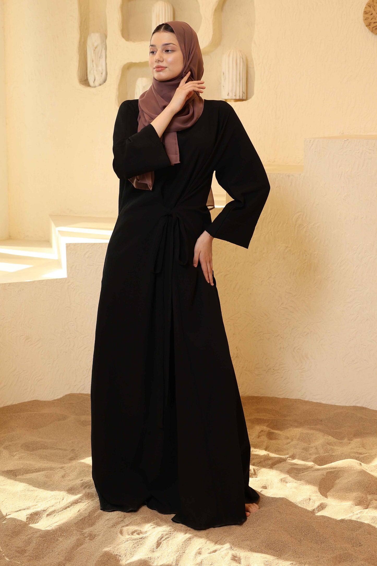 Serene Knot Abaya - Graceful Versatility