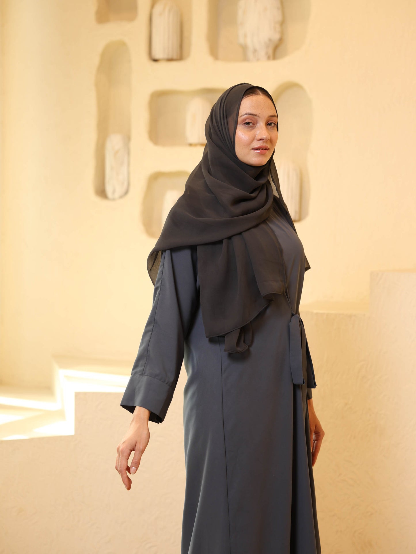 Serene Knot Abaya in Charcoal Gray