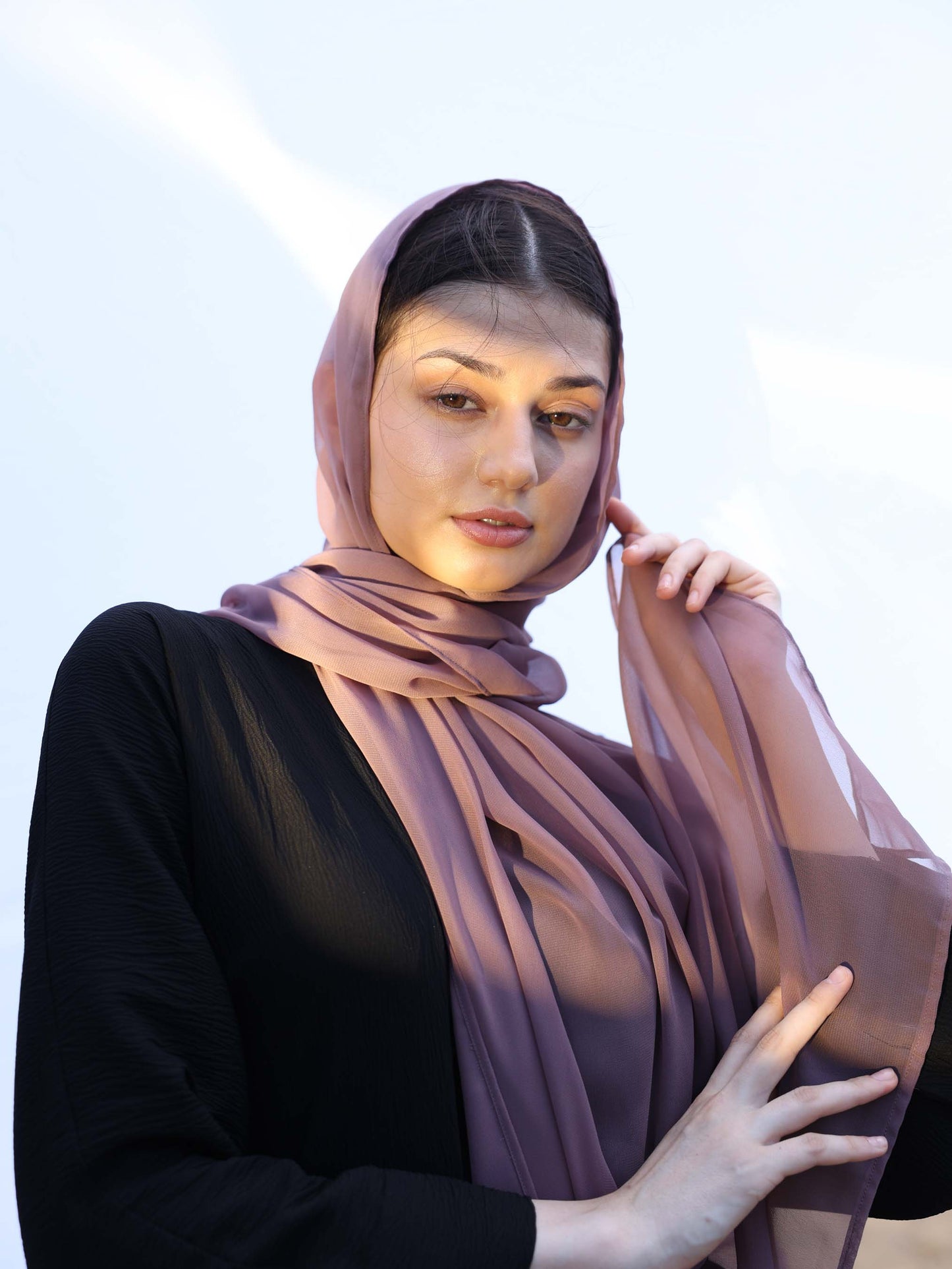 Serene Knot Abaya in Noir Black