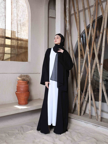 Tranquil Breeze Abaya - Timeless Simplicity